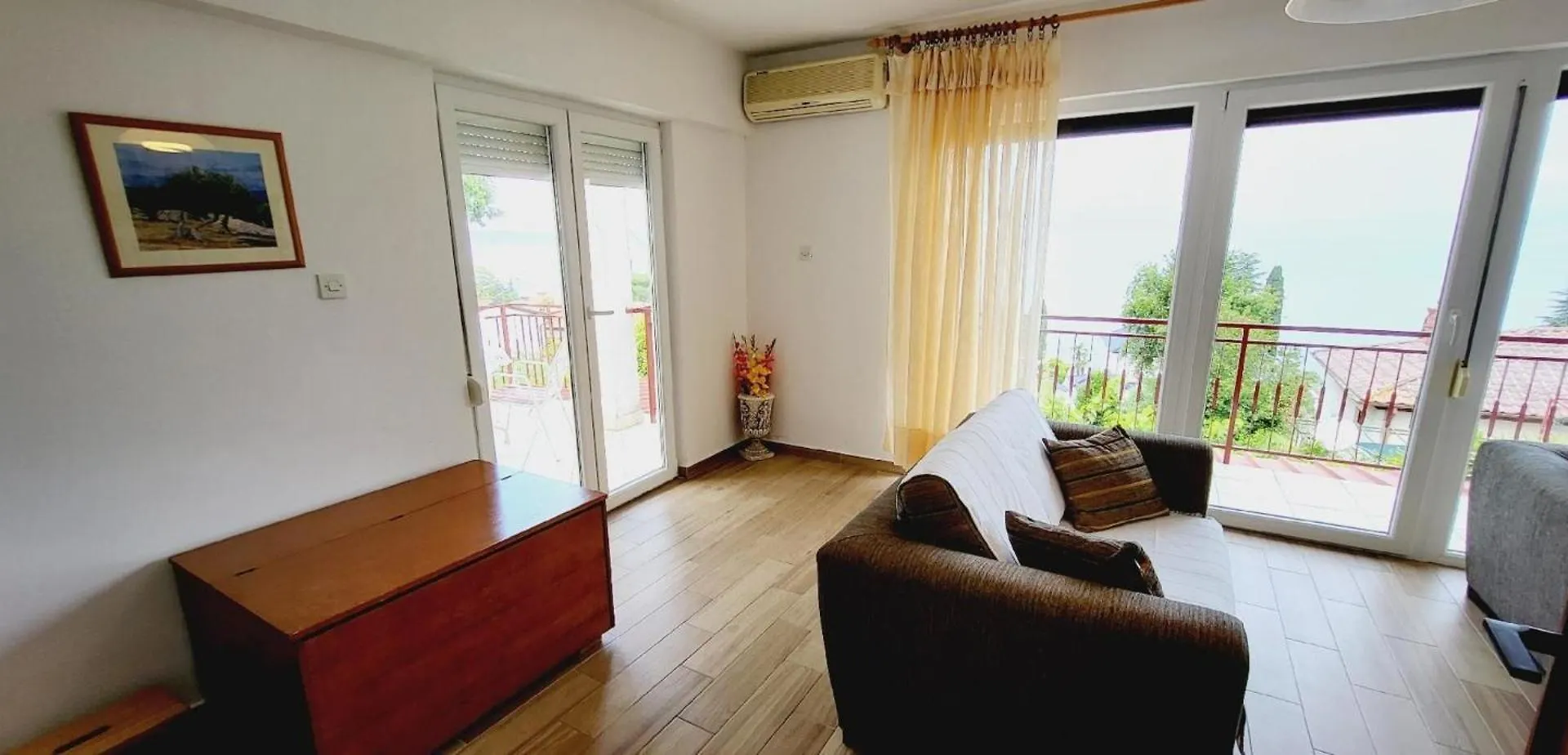 Apartment Ferienwohnung Fuer 4 Personen Ca 80 Qm In Njivice, Kvarner Bucht Krk